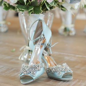 Badgley Mischka light blue shoes